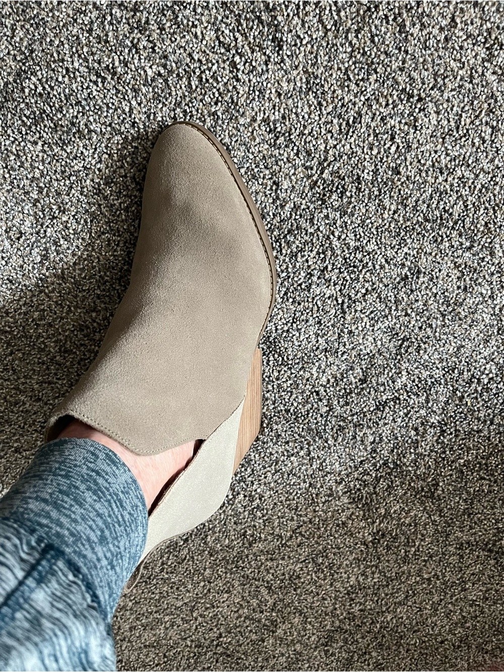 TOMS ELIZA DUNE SUEDE Ladies Size 11 Medium Ankle Boots In Tan Color - Picture 9 of 12